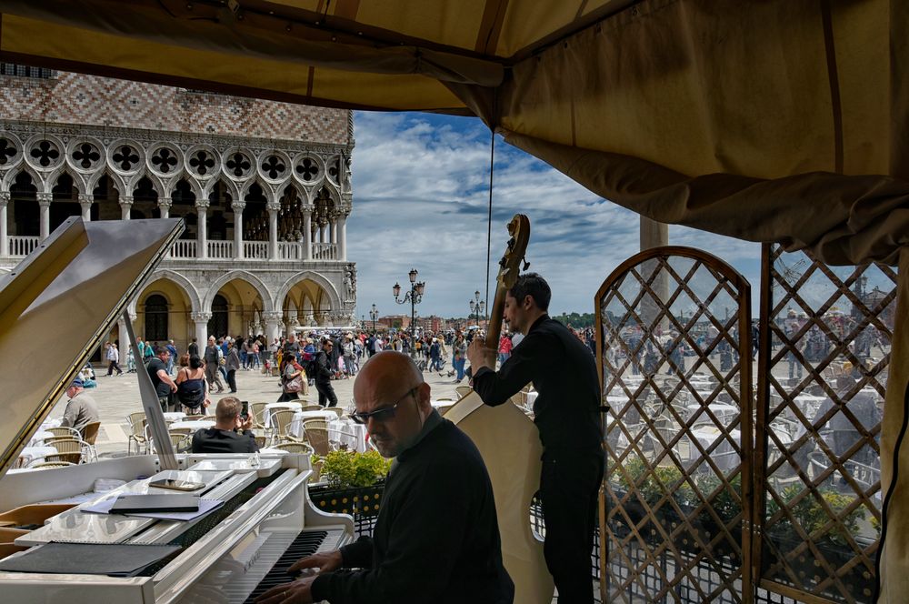 San Marco Life Musik  - Venedig -