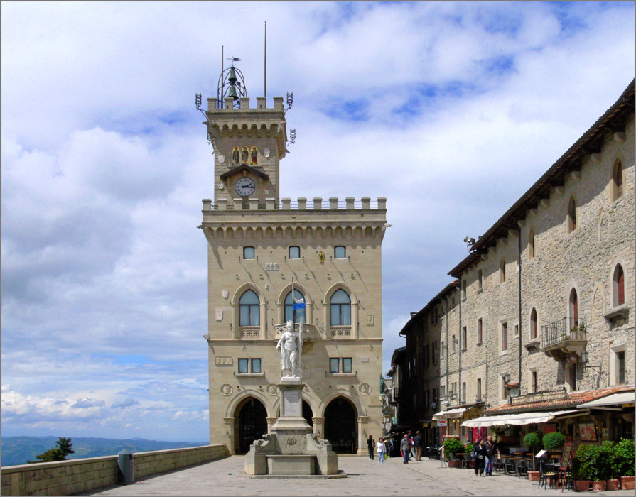 San Marino Regierungspalast Foto &amp; Bild europe, italy