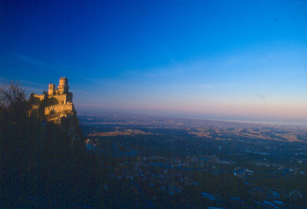 san marino tra cielo e l'infinito