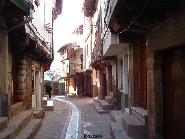 San Martín de Trevejo. Calle típica