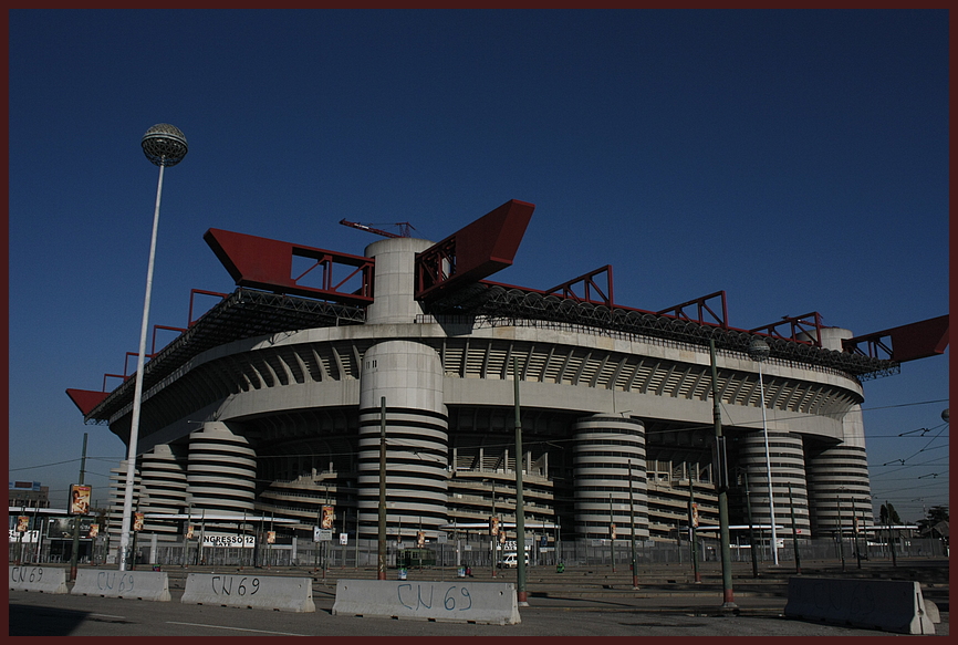 San Siro / Giuseppe - Meazza - Stadion _ Milano Herbst 09 Foto & Bild ...