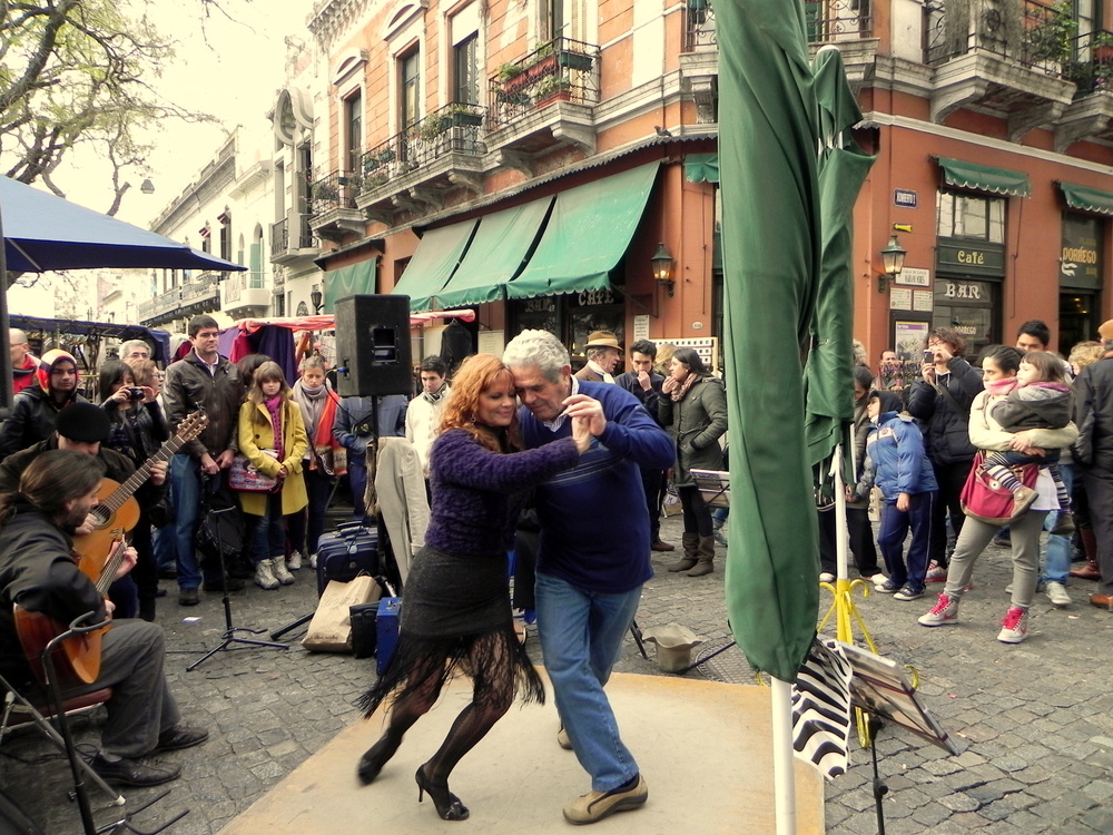 san telmo,los barrios mas antiguos de buenos aires