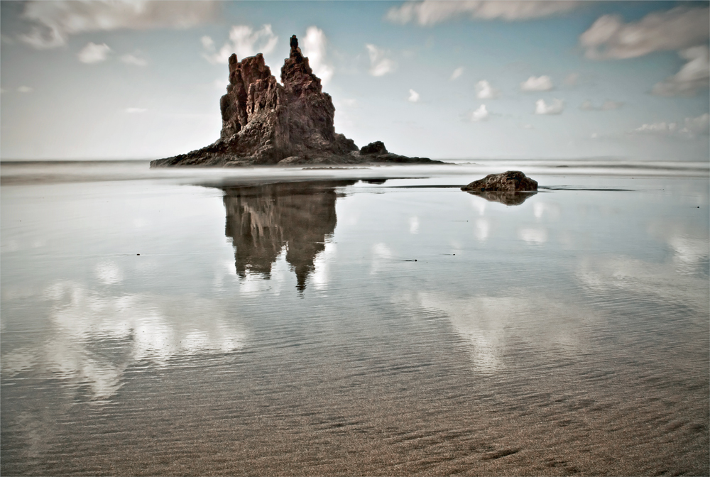 [sand and clouds]