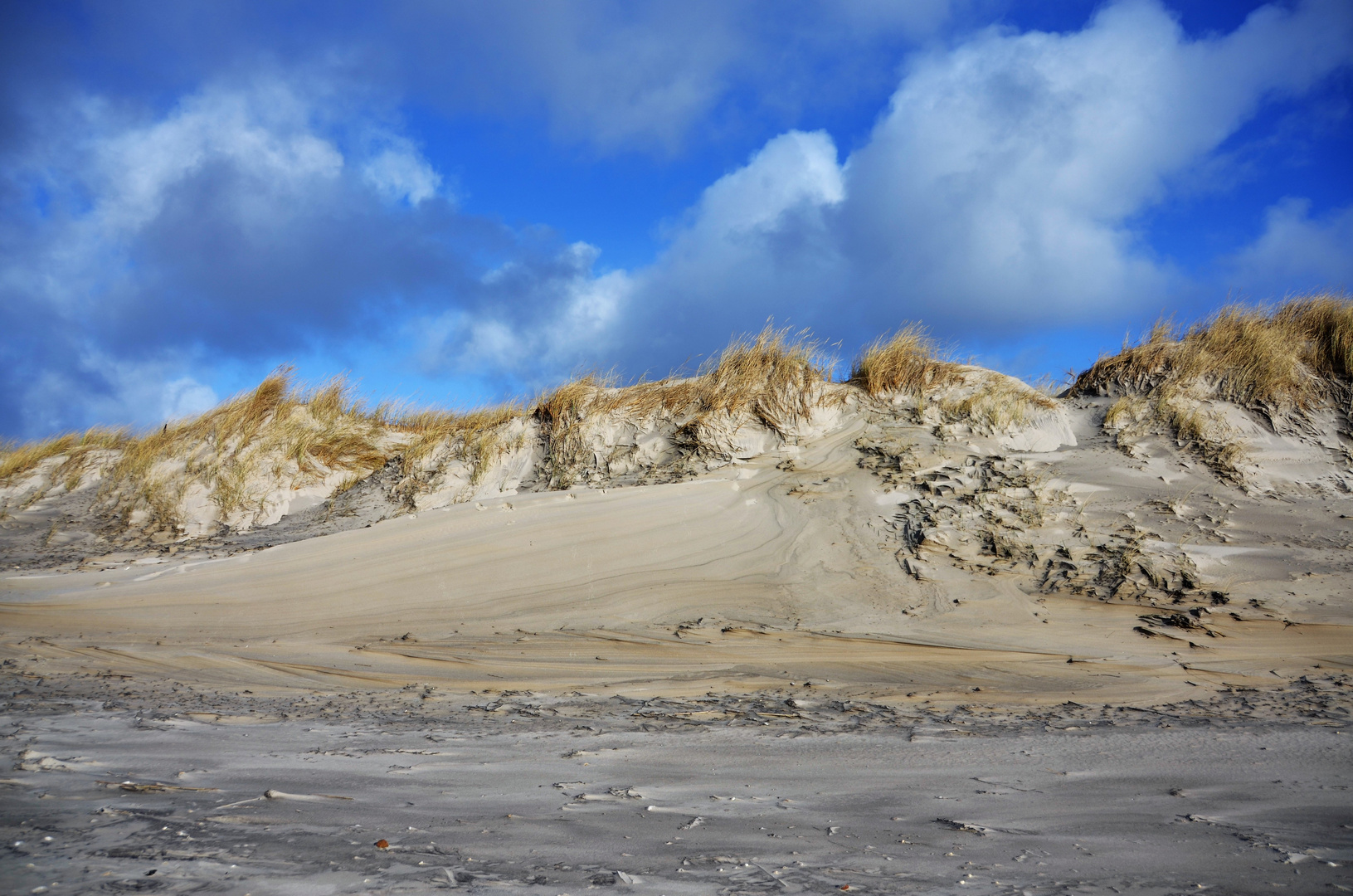 Sand und Wolken