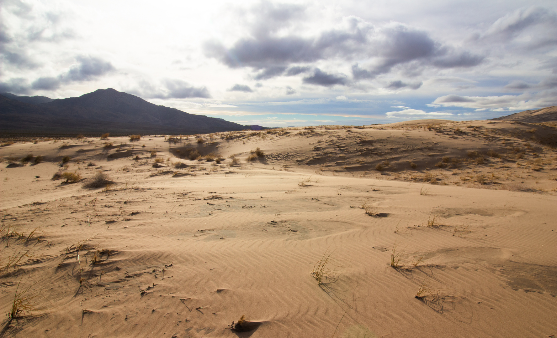 Sand und Wolken