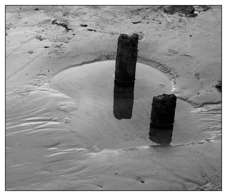 Sand, Wasser, Holz