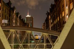 Sandbrücke im HH-Hafen, "mit Restlichtverstärker"