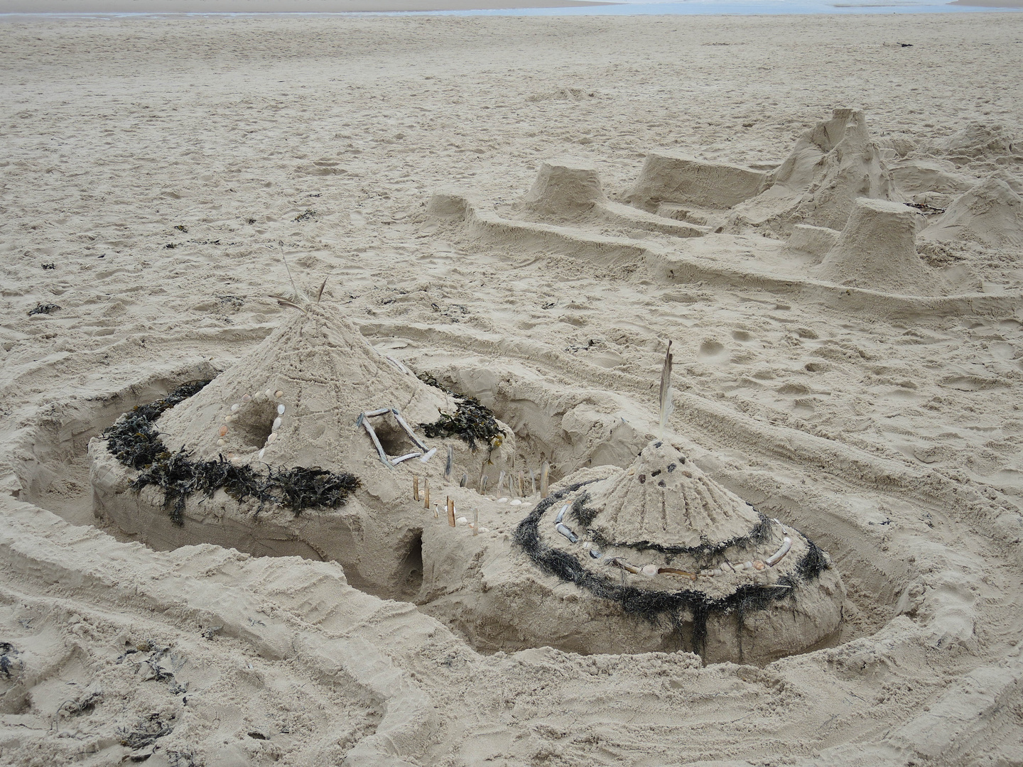 Sandburg am Strand von Sylt