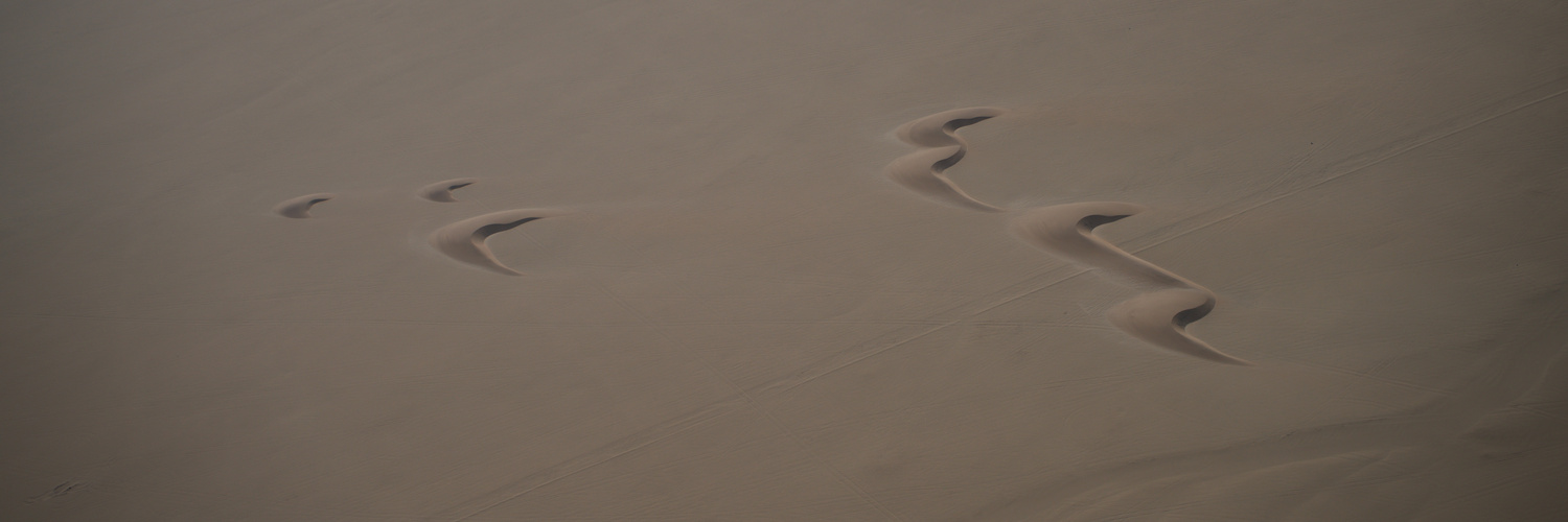 Sanddünen werden vom Sand gefressen