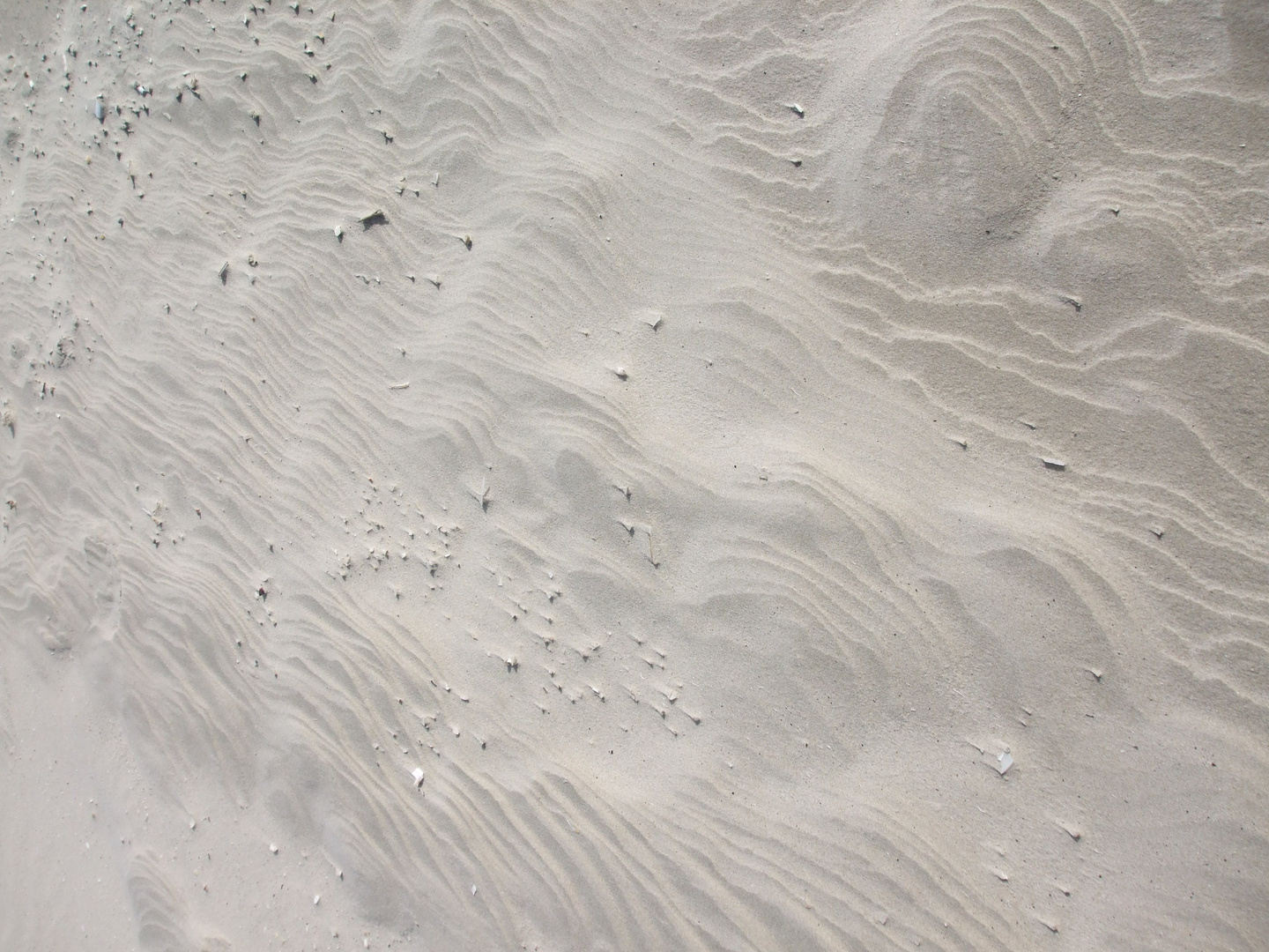 Sandmuster am Strand