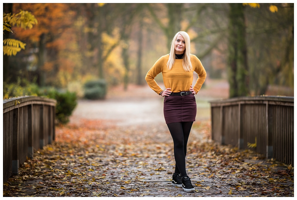 Sandra auf der Brücke