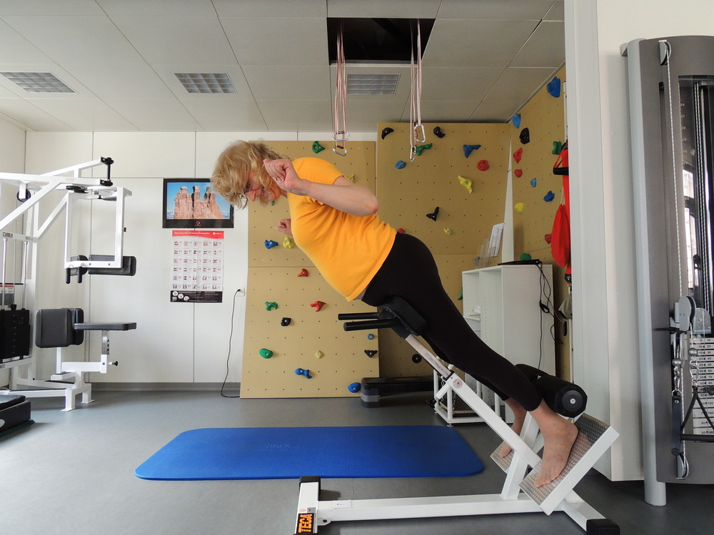 Sandra in der Physiotherapie - 1