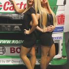 Sandra und Sonja als Models auf der Essen Motor Show 2014.