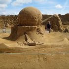 Sandskulpturen Thema Dinosauriazeit, 01.08.2015