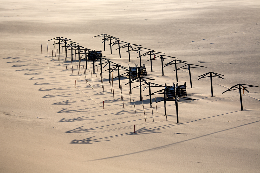 Sandstrand, Schattenspiel (c)