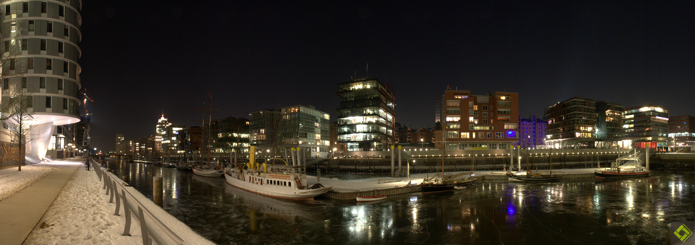 Sandtorhafen bei Nacht