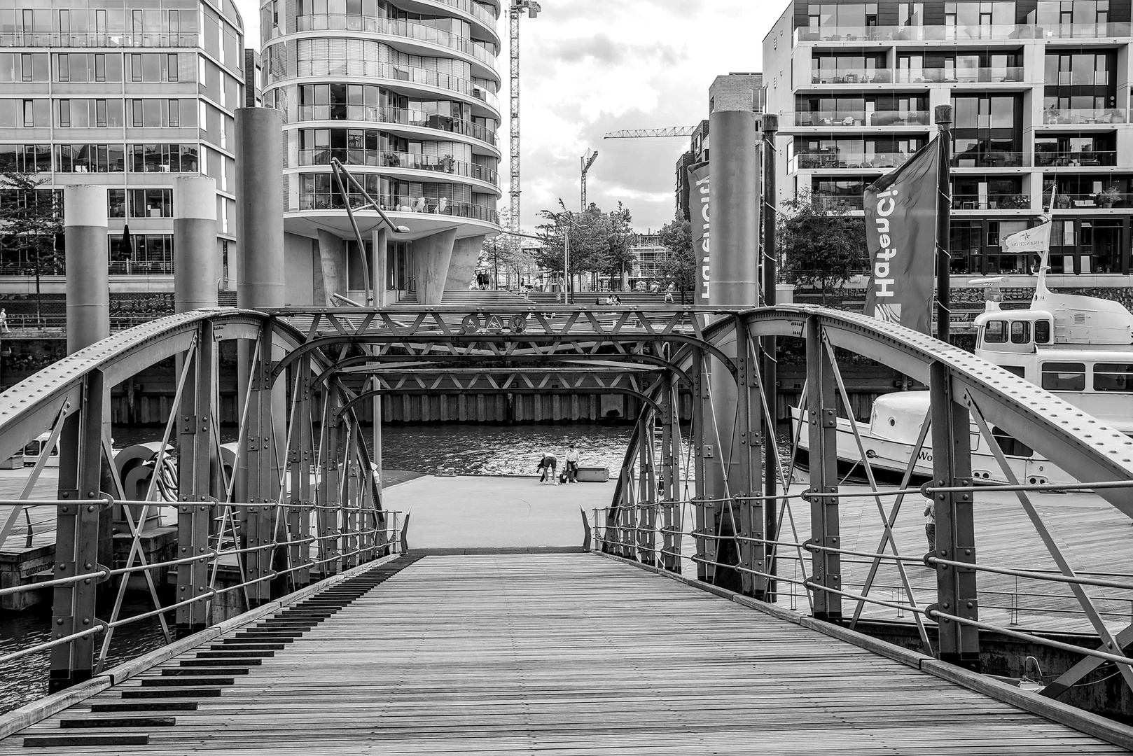 Sandtorhafen - Traditionsschiffhafen