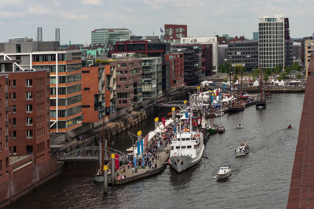 Sandtorhafen/Traditionsschiffhafen