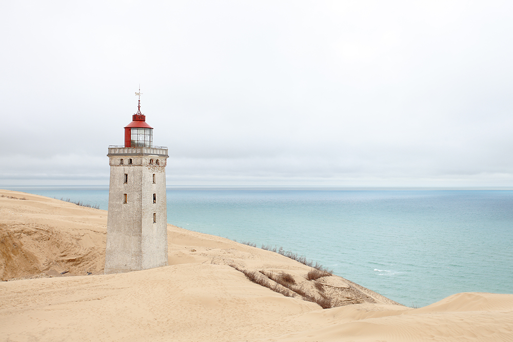 sandwasserleuchtturm und sonst nichts