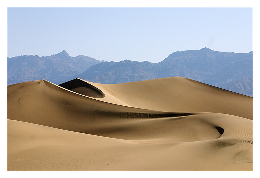 Sandy Curves