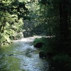 Sanftes Licht auf einen Flusslauf