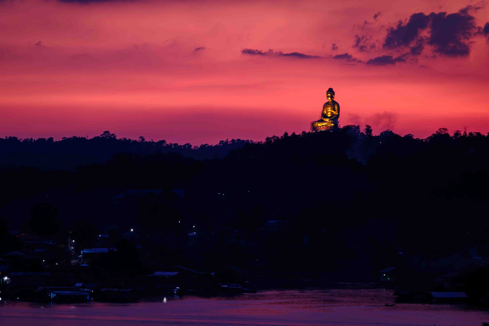 Sangkhlaburi, Khao-Laem-See