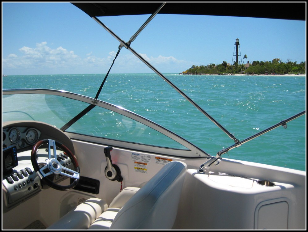 Sanibel Lighthouse vom Blickwinkel eines Boot'ers