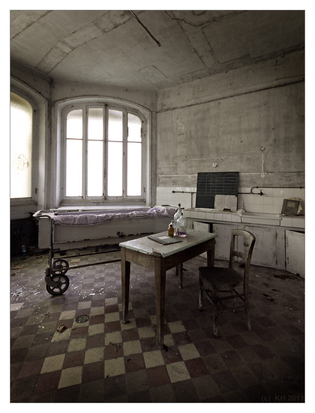 Sanitorium Delirium (2)