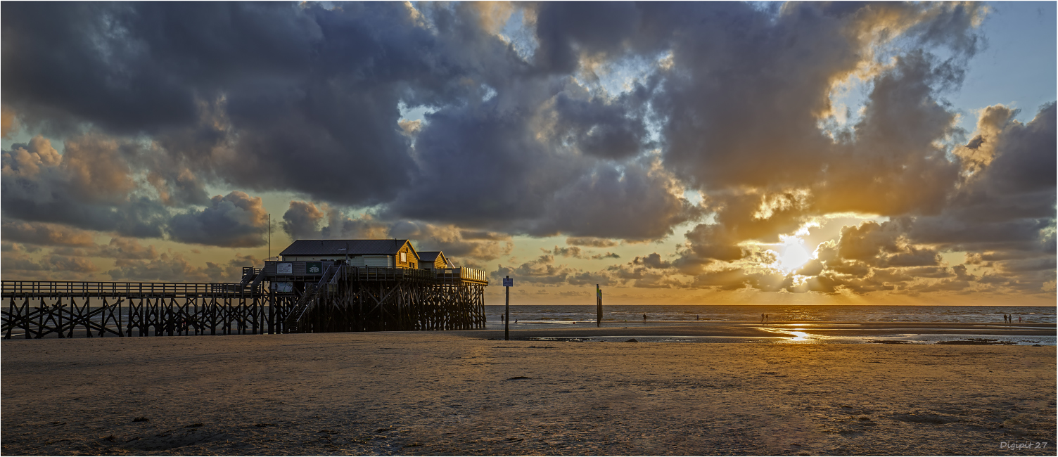 Sankt Peter Ording Pfahlbauten 2020-11