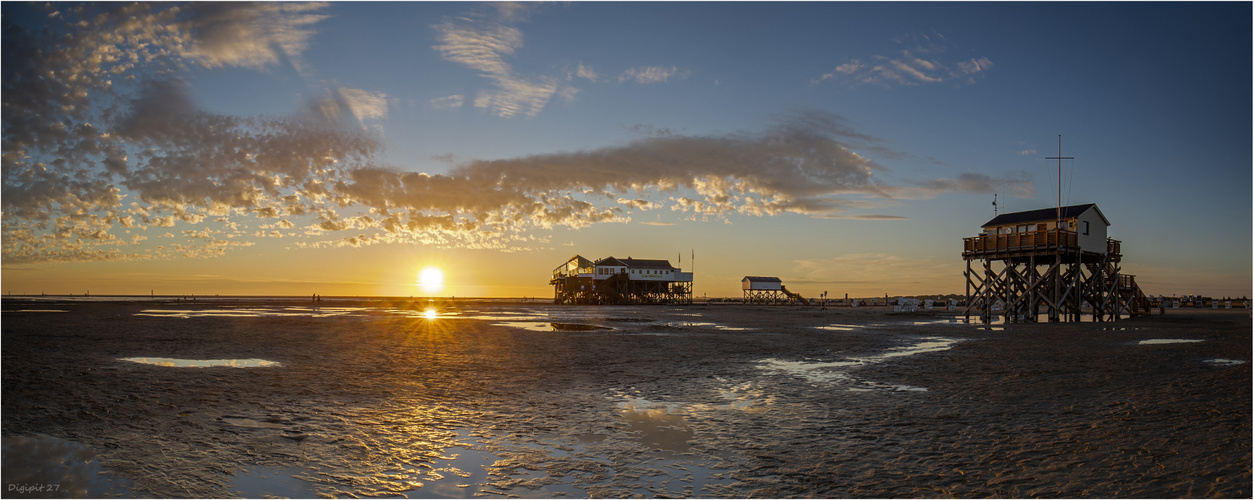 Sankt Peter Ording Pfahlbauten 2020-12