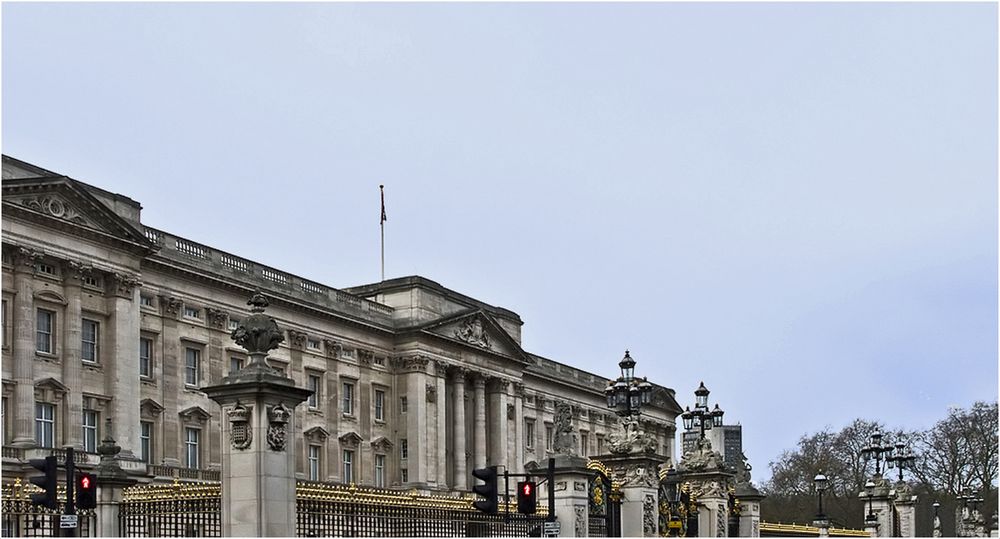 Sans la foule  --  Buckingham Palace  --  Ohne Menge