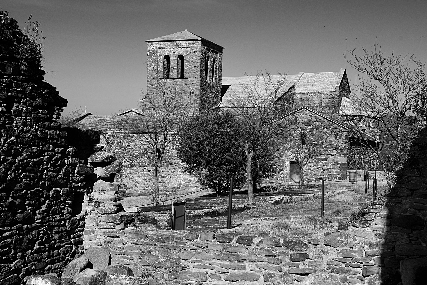 Sant Pere de Caserres.