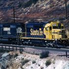 Santa Fe ATSF-MKM #5056, NS#3218,ATSF-MKM #5028 auf dem Weg zum Cajon Pass,CA