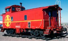 Santa Fe Caboose CE-1 AT&SF #999126 abgestellt...