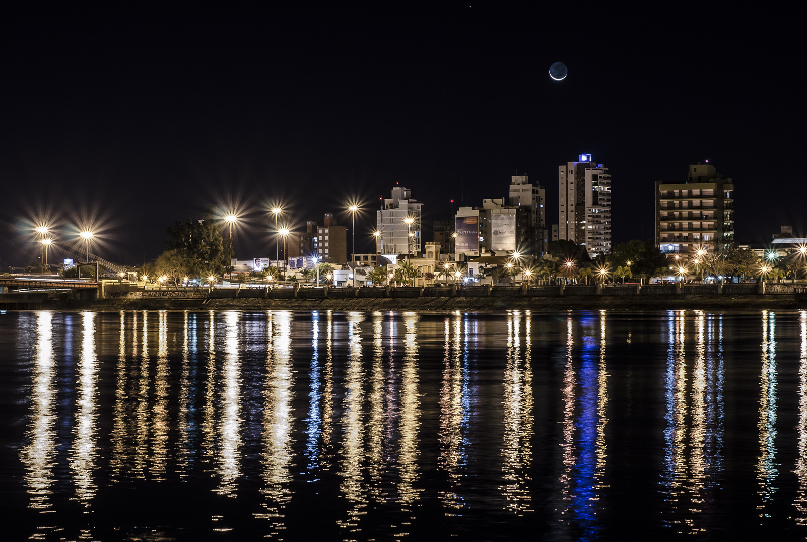 Santa Fe de noche!!!