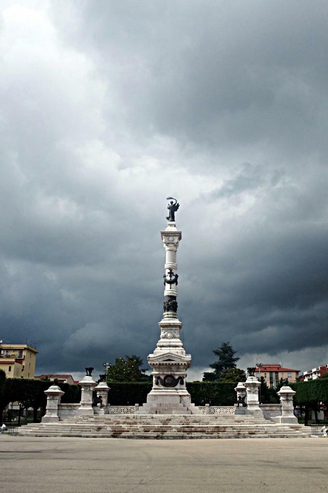 Santa Maria C.V. (CE) - Monumento ai caduti garibaldini del 1860