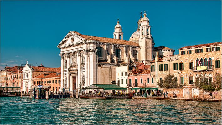 Santa Maria del Rosario.....