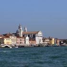 Santa Maria del Rosario vom Wasser aus