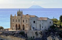 Santa Maria dell Isola und Stromboli 