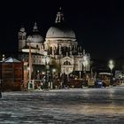 Santa Maria della Salute bei Nacht