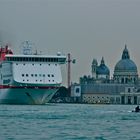 Santa Maria della Salute, du Arme!