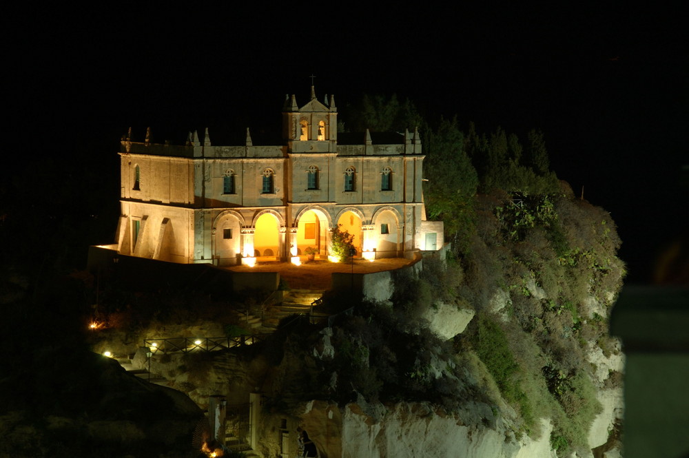 Santa Maria dell'Isola