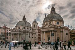 Santa Maria di Montesanto & Santa Maria dei Miracoli