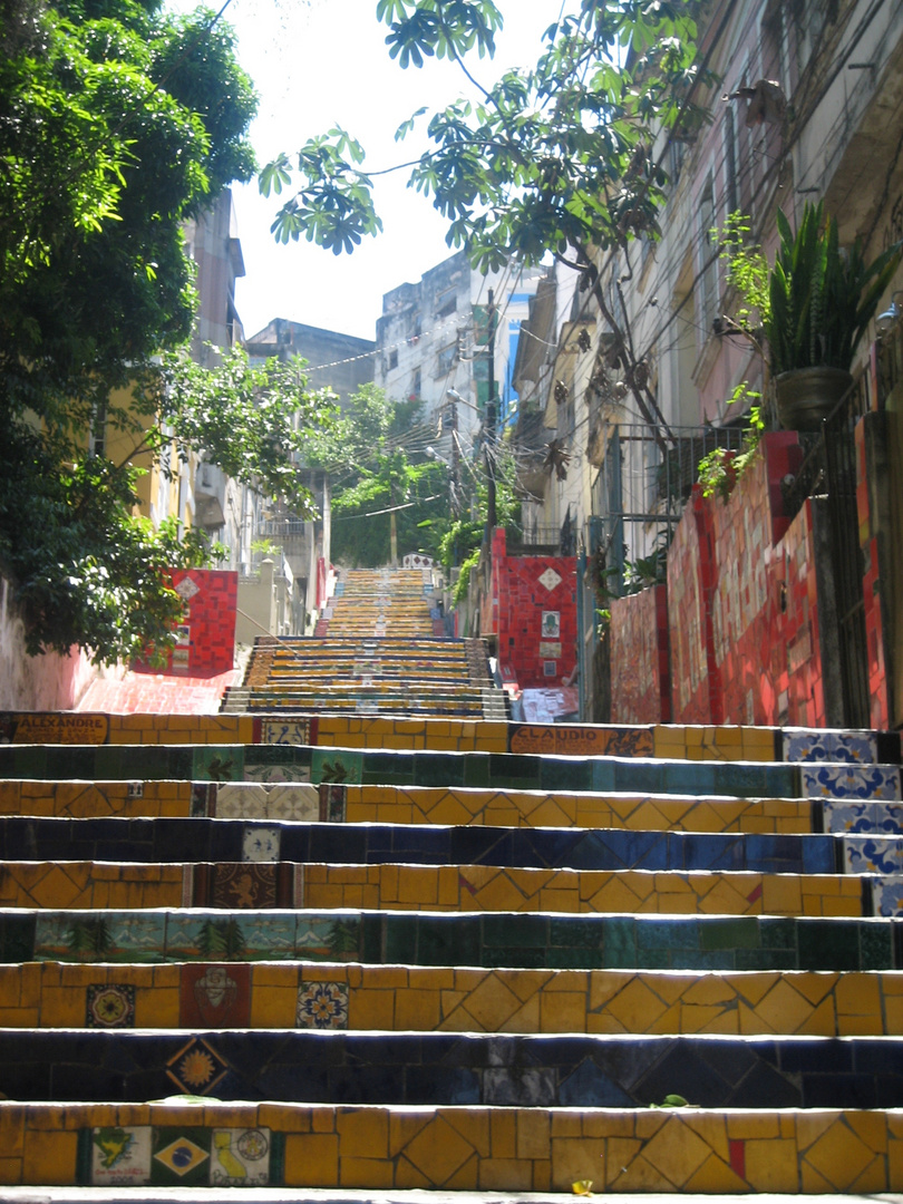 Santa Teresa - Die Treppe "Escaderia Selaron"