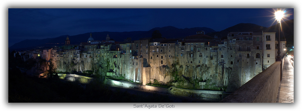 :: Sant'Agata De'Goti - Notturno ::