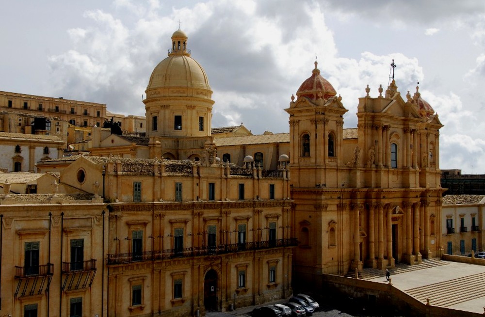 Santi Nicola di Mira e Corrado in Noto