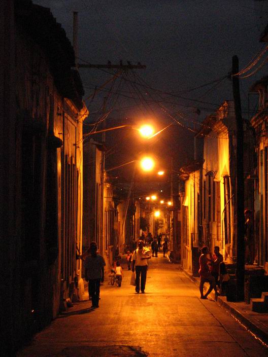 Santiago de noche, Cuba