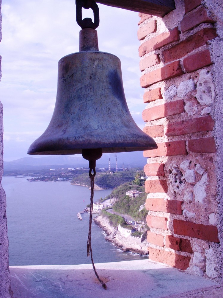 Santiago...la campana de El Morro....