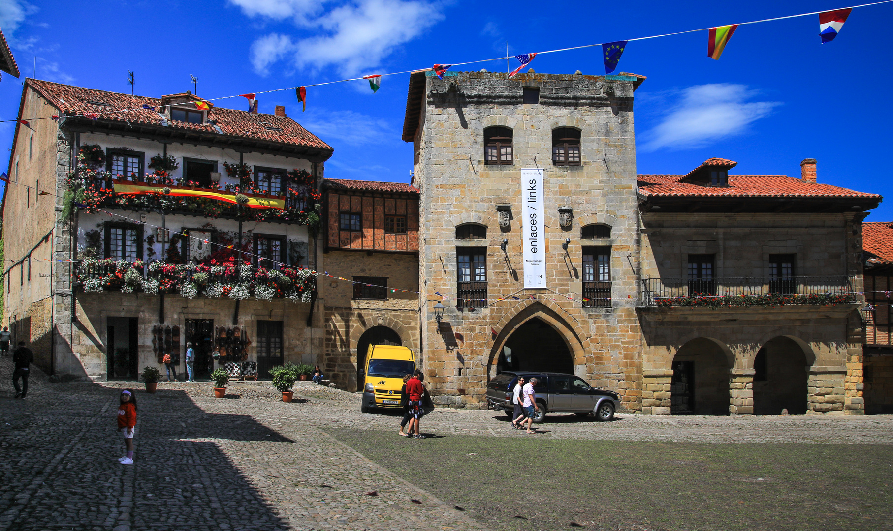 Santillana del Mar Palacio