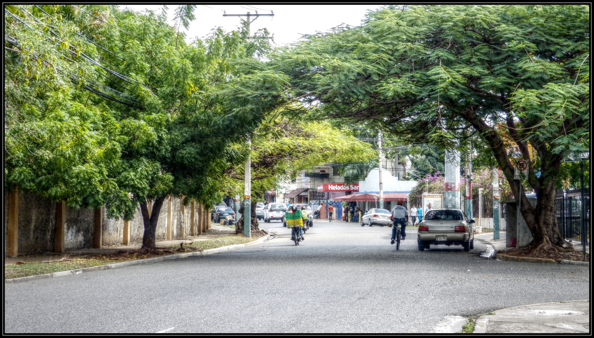 Santo Domingo - Strassenbild im Stadtteil Gazcue